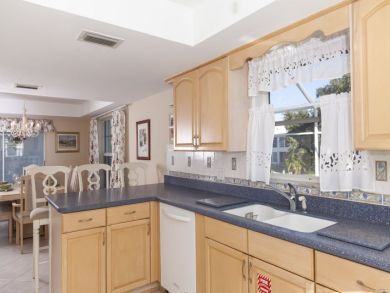 Fort Myers Home 907523