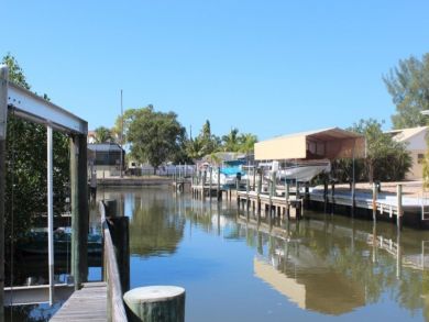 Fort Myers Home 907523