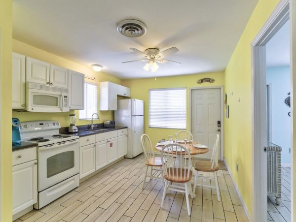 Fort Myers Home 907524