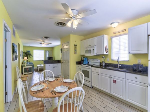 Fort Myers Home 907524