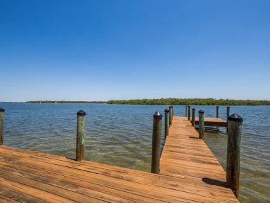 Fort Myers Home 907526