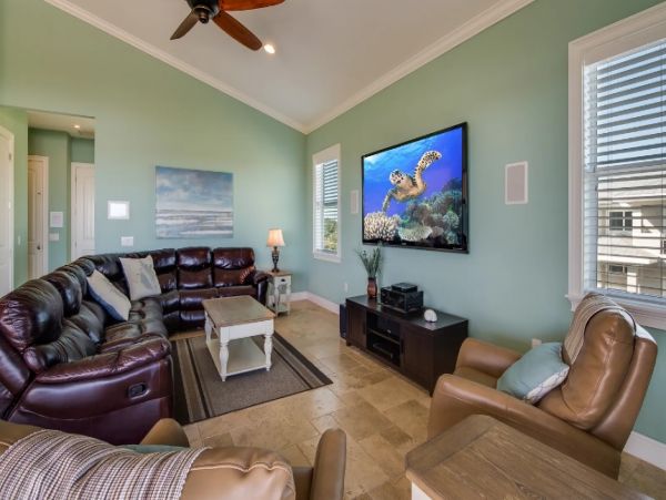 Fort Myers Luxury 5 Bedroom Home with Private Pool & Spa