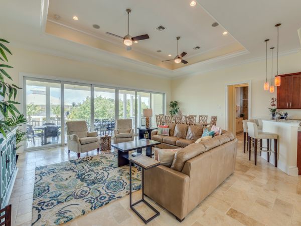 5 Bedroom Canal Home with Private Pool and Dock- Fort Myers
