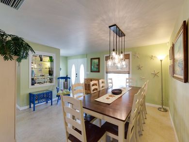 Fort Myers Home 907539