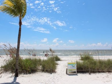 Fort Myers Home 907544