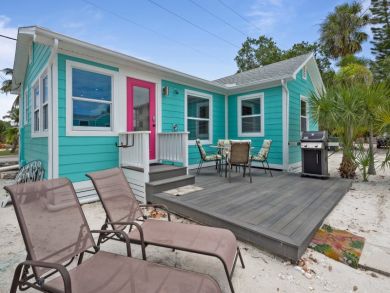 Charming Vacation Rental on Fort Myers Beach. Call Today