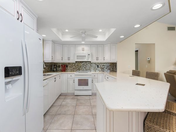 Fort Myers Vacation Pool Home Plus Guest House