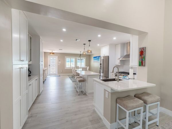 Luxury Vacation Rental with Private Pool & Hot Tub in Fort Myers