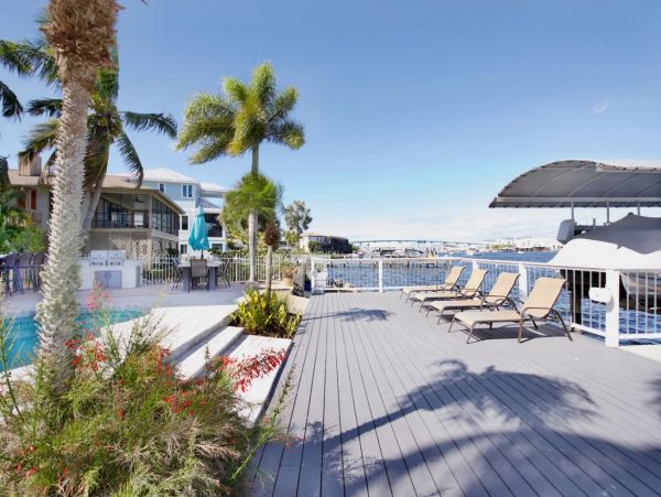 Luxury Fort Myers Bay Front Vacation Pool Home Sleeps 8