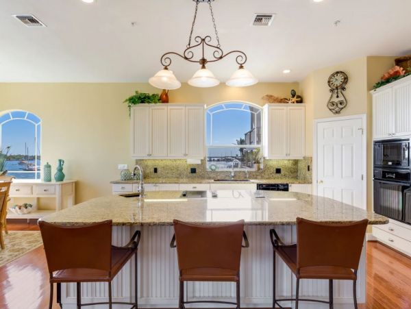 Luxury Fort Myers Bay Front Vacation Pool Home Sleeps 8