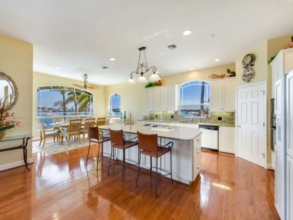 Luxury Fort Myers Bay Front Vacation Pool Home Sleeps 8