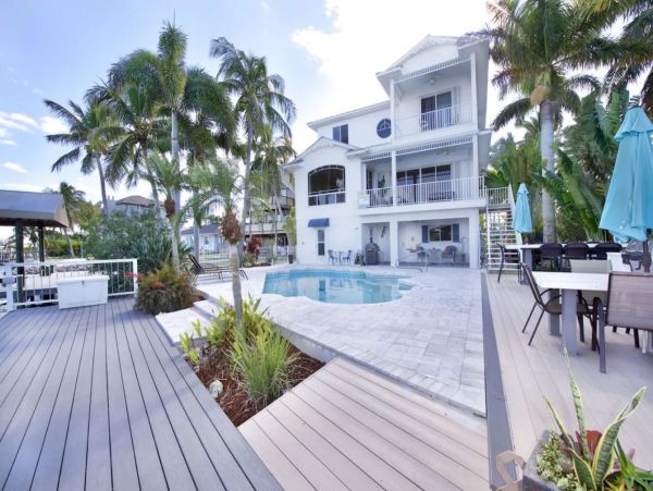 Luxury Fort Myers Bay Front Vacation Pool Home Sleeps 8