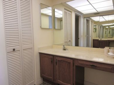 Fort Myers Condo 907572
