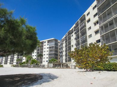 Fort Myers Condo 907573
