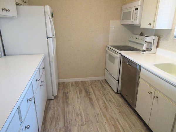 Beachfront Fort Myers Beach Condo Rental - Gulf-Front 2-Bedroom Vacation Condo