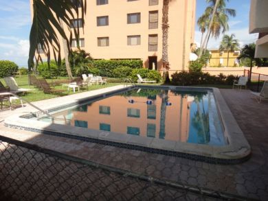 Fort Myers Condo 907583