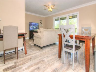 Indian Shores Luxury 2 Bedroom Vacation Condo Close to Beach Indian Shores Luxury 2 Bedroom Vacation Condo Close to Beach