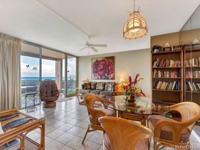 One Bedroom Beach Vacation Condo  Pacific Views Walk Out