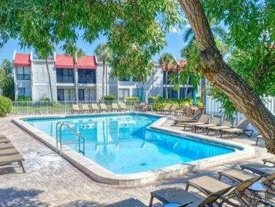 Bradenton Beach 2 Bedroom Condo Sleeps 6 Guests Fishing Dock