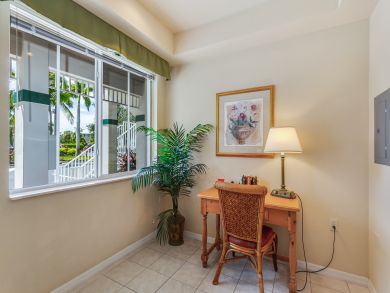Naples Home 907640