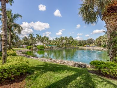 Naples Home 907640