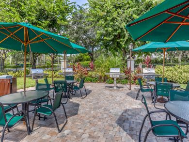 Naples Home 907640