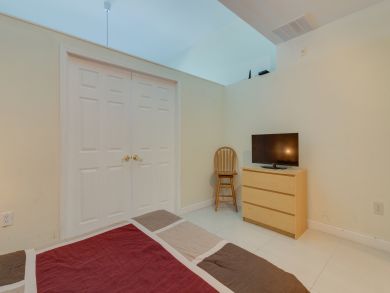 Miami Beach Condo 907650
