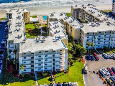 New Smyrna Beach Vacation Condo Sleeps Four Guests