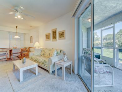 New Smyrna Beach Condo 907664