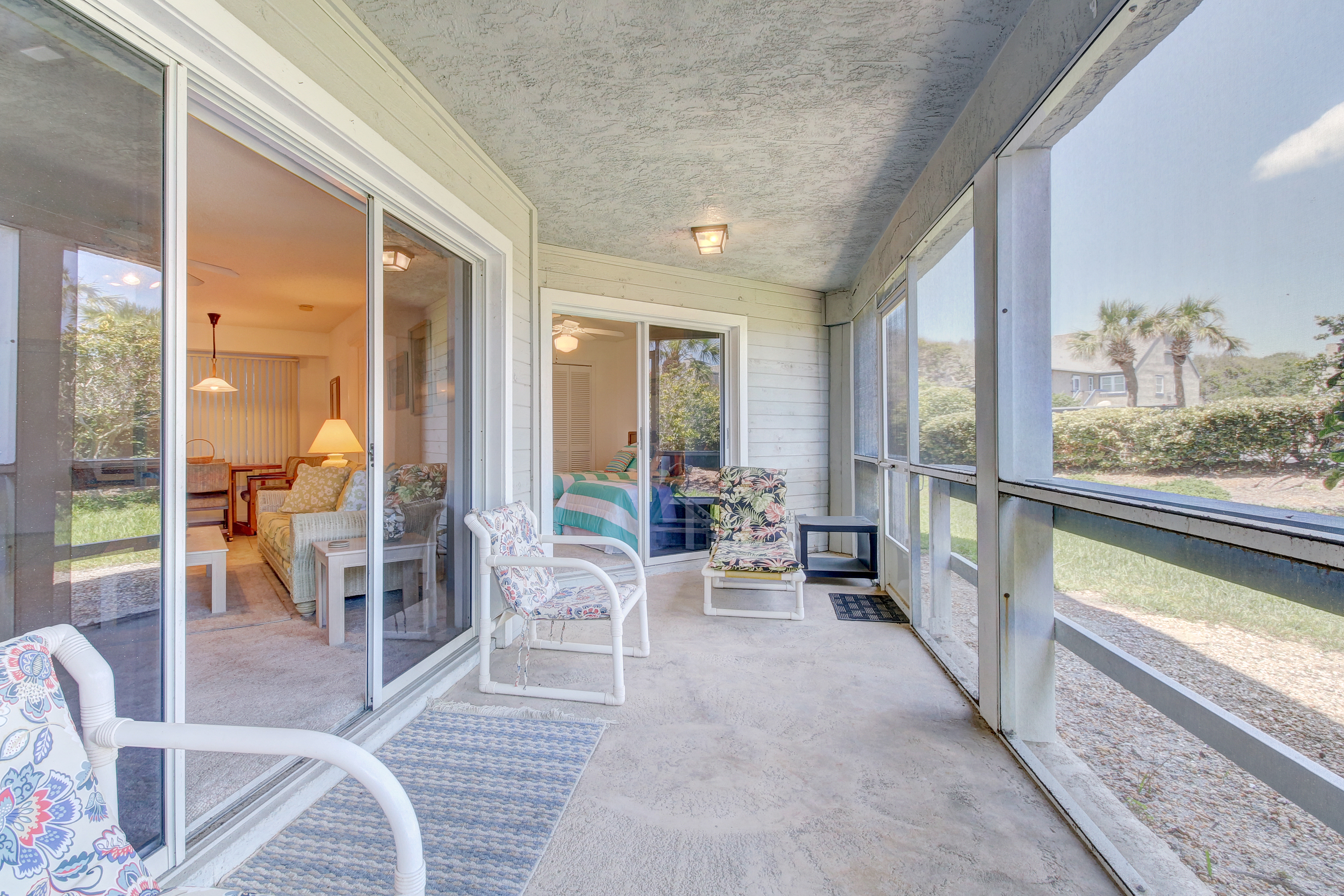 New Smyrna Beach Condo 907664
