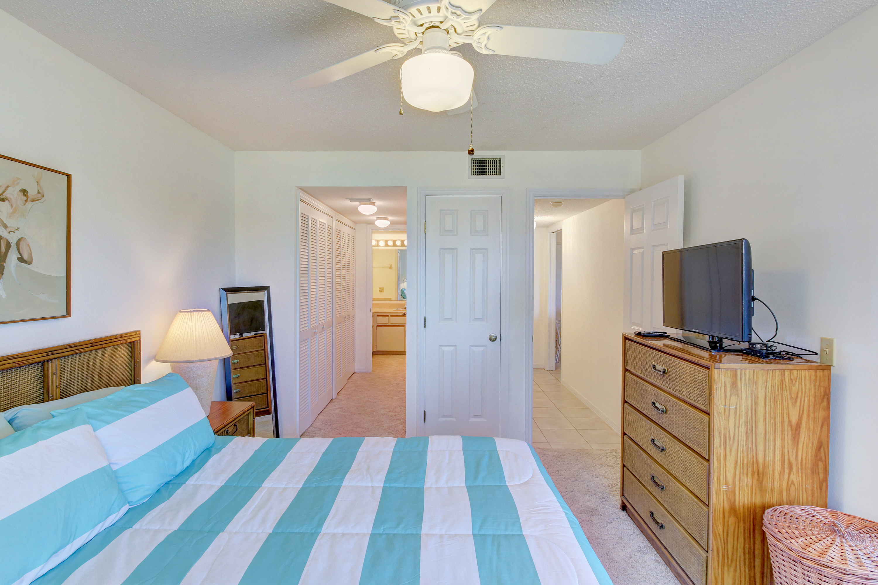 New Smyrna Beach Condo 907664