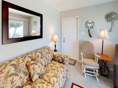 Cocoa Beach Condo 907678