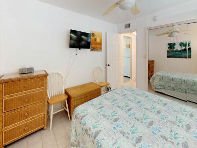 Cocoa Beach Condo 907678