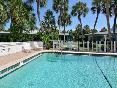 Bayside ground floor unit 200' to beach Bayside ground floor unit 200' to beach