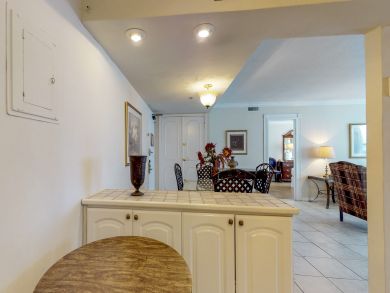 Miami Beach Condo 907698