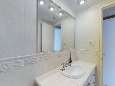 Miami Beach Condo 907698