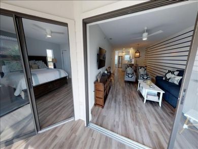 Remodeled Two Bedroom Vacation Condo Beach Views Anna Maria.