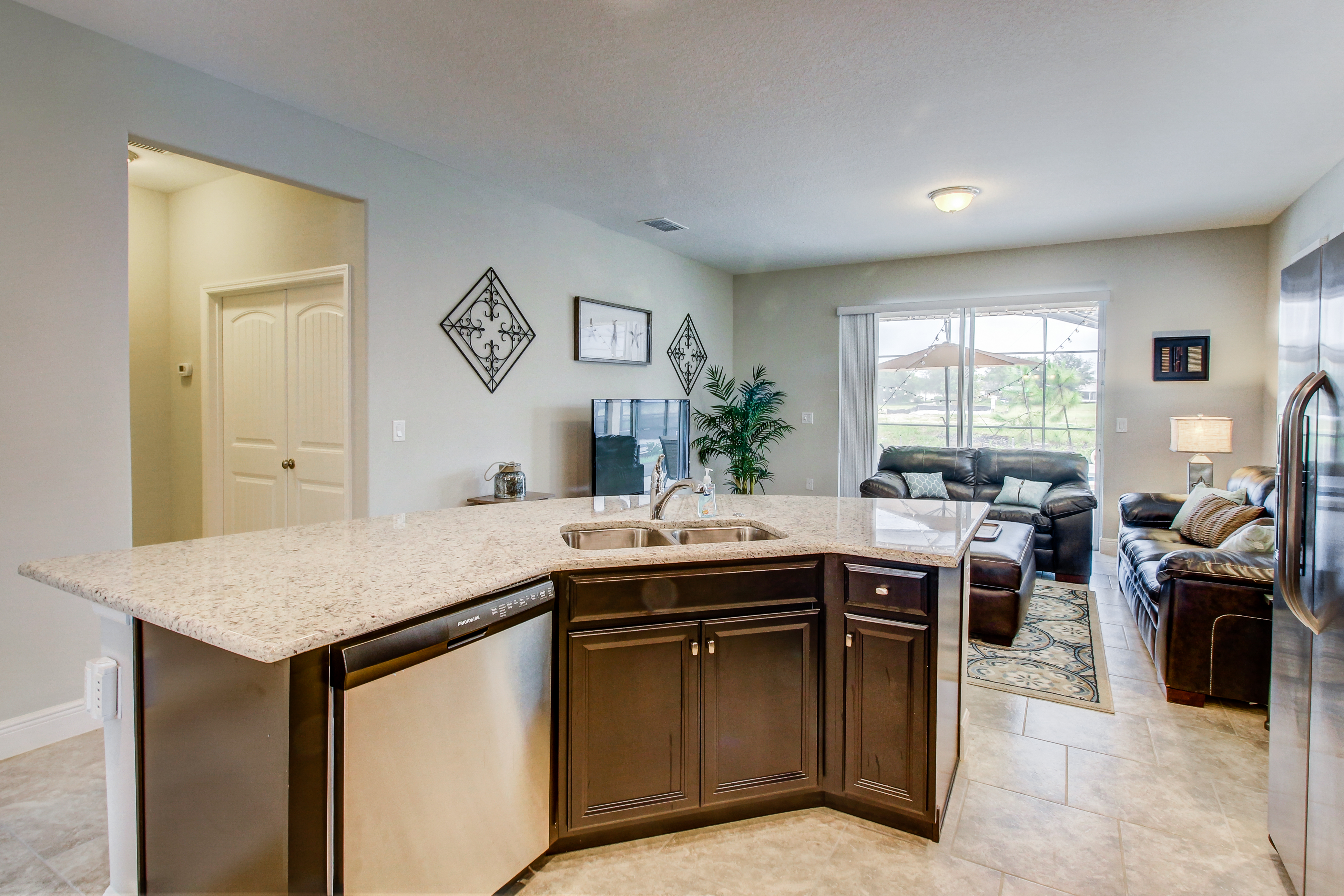 Orlando Home 907711 Orlando Home 907711