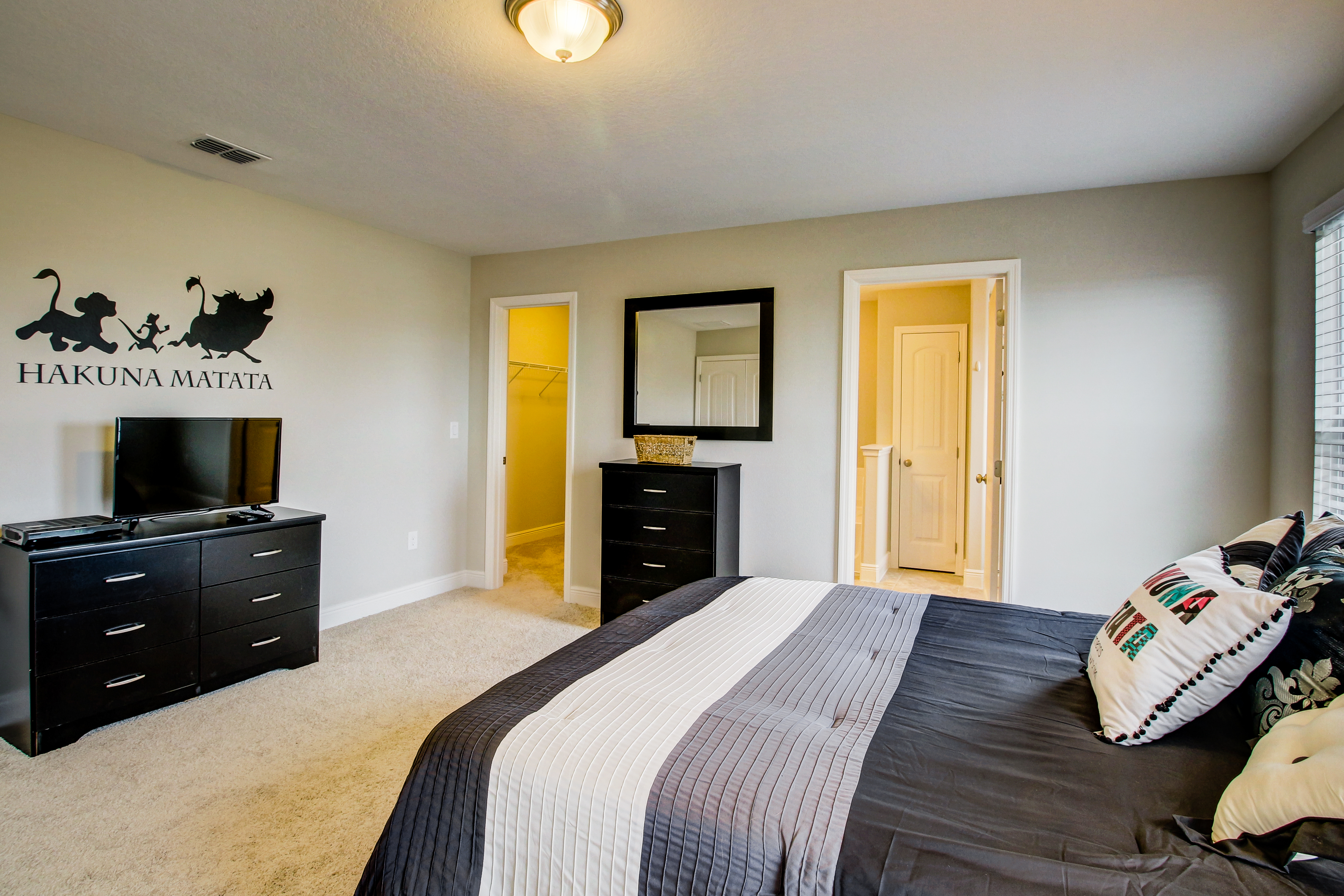 Orlando Home 907711 Orlando Home 907711