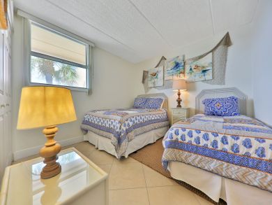 New Smyrna Beach Condo 907717