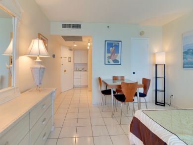 Miami Beach Condo 907718 Miami Beach Condo 907718