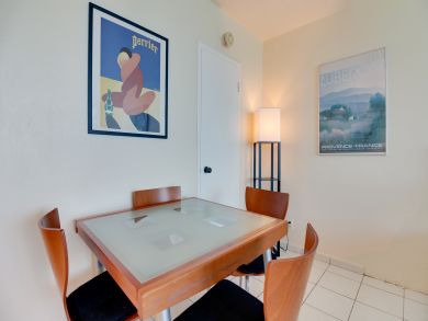Miami Beach Condo 907718 Miami Beach Condo 907718