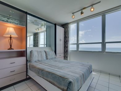 Miami Beach Condo 907723