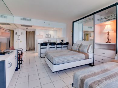 Miami Beach Condo 907723