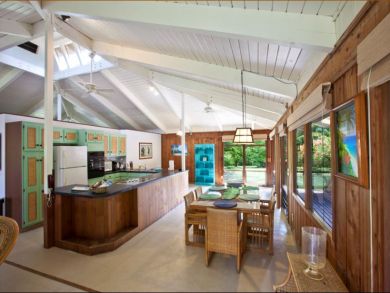 Luxury Five Bedroom Beach Vacation Villa Full Ocean View