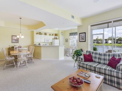 Naples Condo 907732