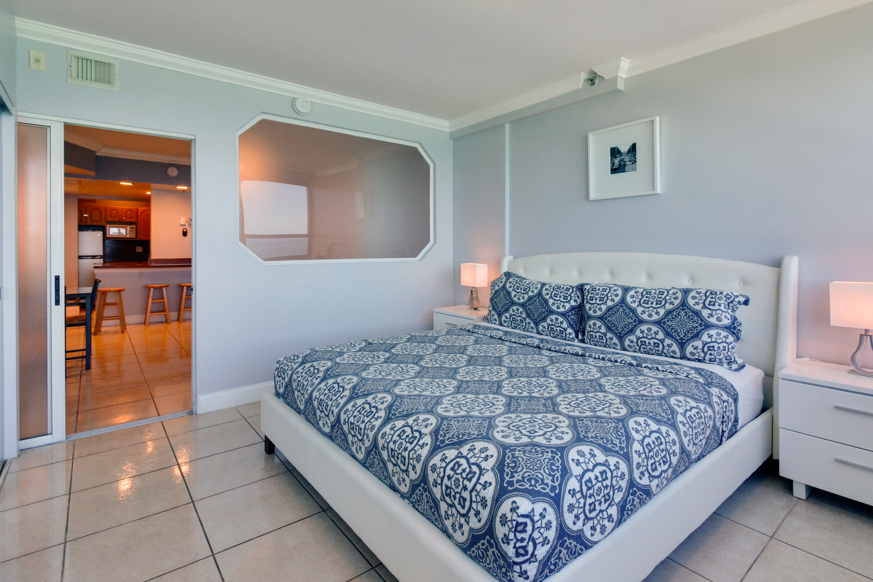 Miami Beach Condo 907743