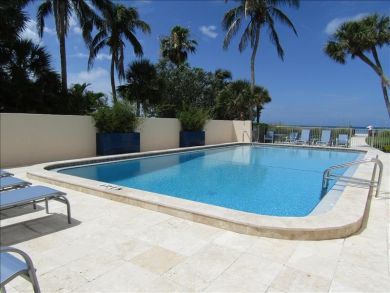 Longboat Key Gulf Front Two Bedrooms Vacation Condo Sleeps 4