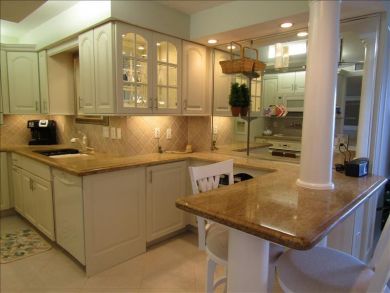Longboat Key Gulf Front Two Bedrooms Vacation Condo Sleeps 4