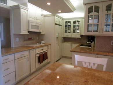 Longboat Key Gulf Front Two Bedrooms Vacation Condo Sleeps 4